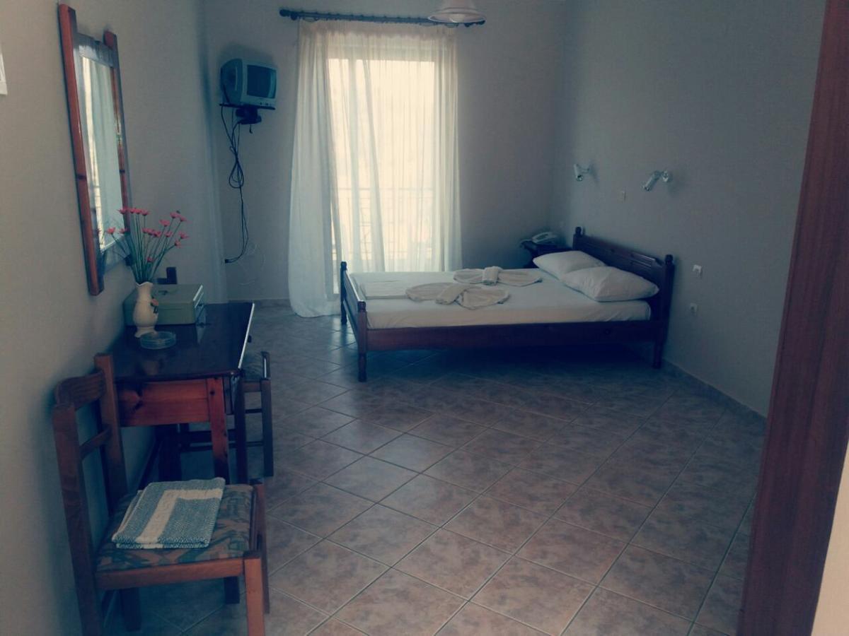 Santas Rooms Asprogerakata Zewnętrze zdjęcie